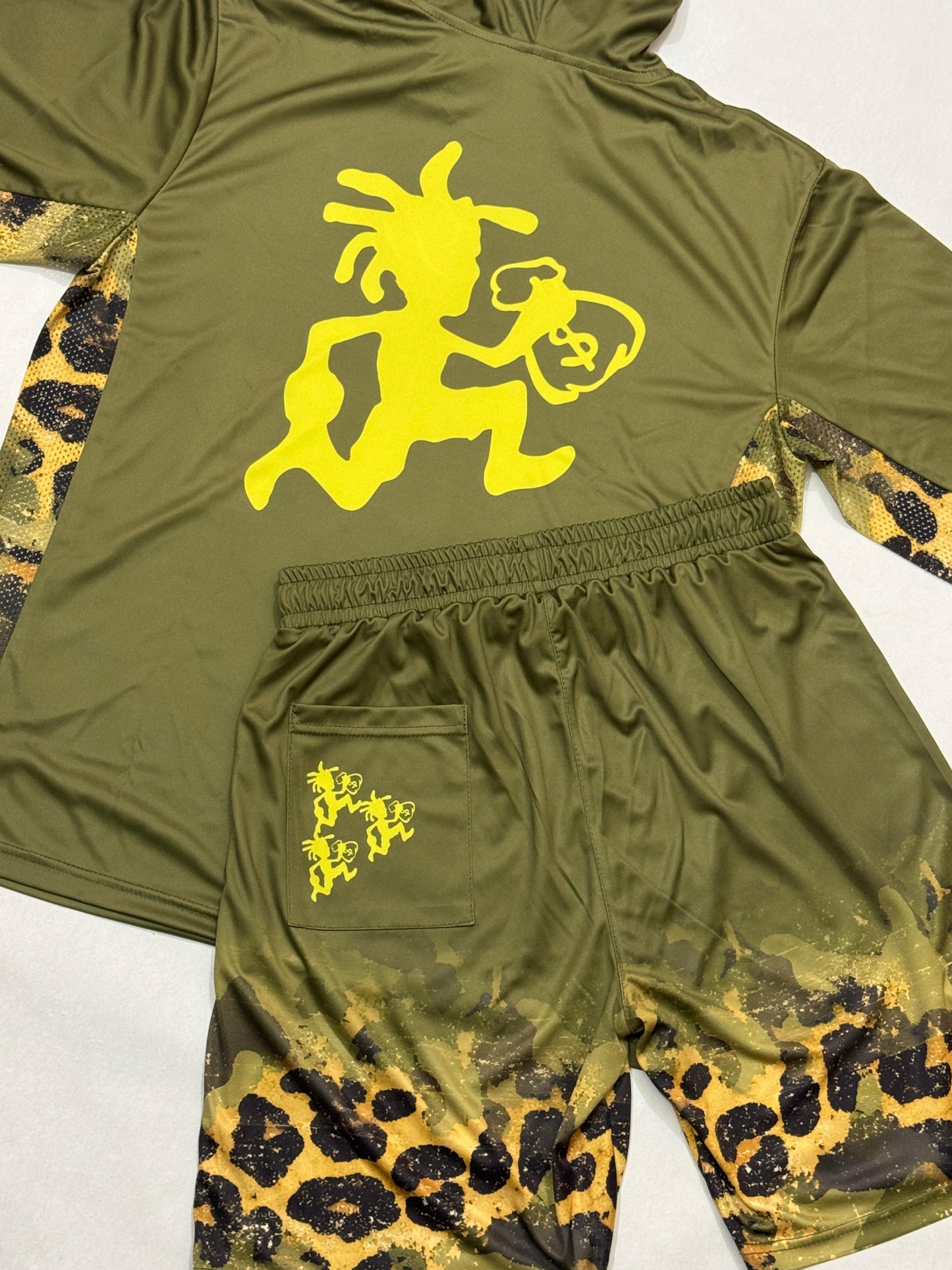 Green animal print short